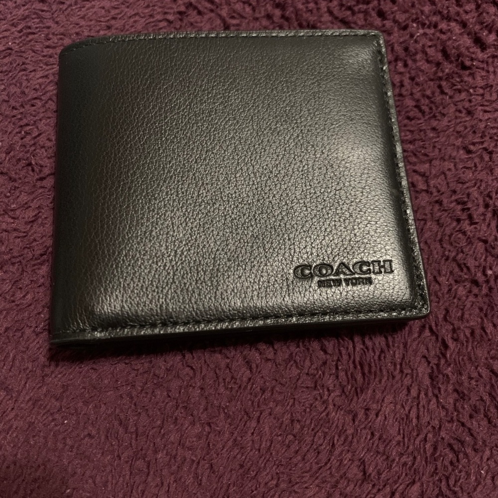 Men’s coach wallet